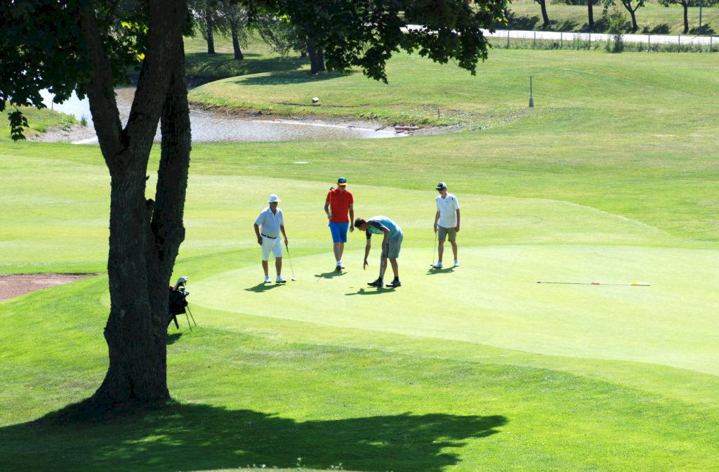 1.400 starter när Västerås GK bjuder på golfvecka