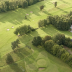 motala golfklubb ovanifrån fotad med en drönare