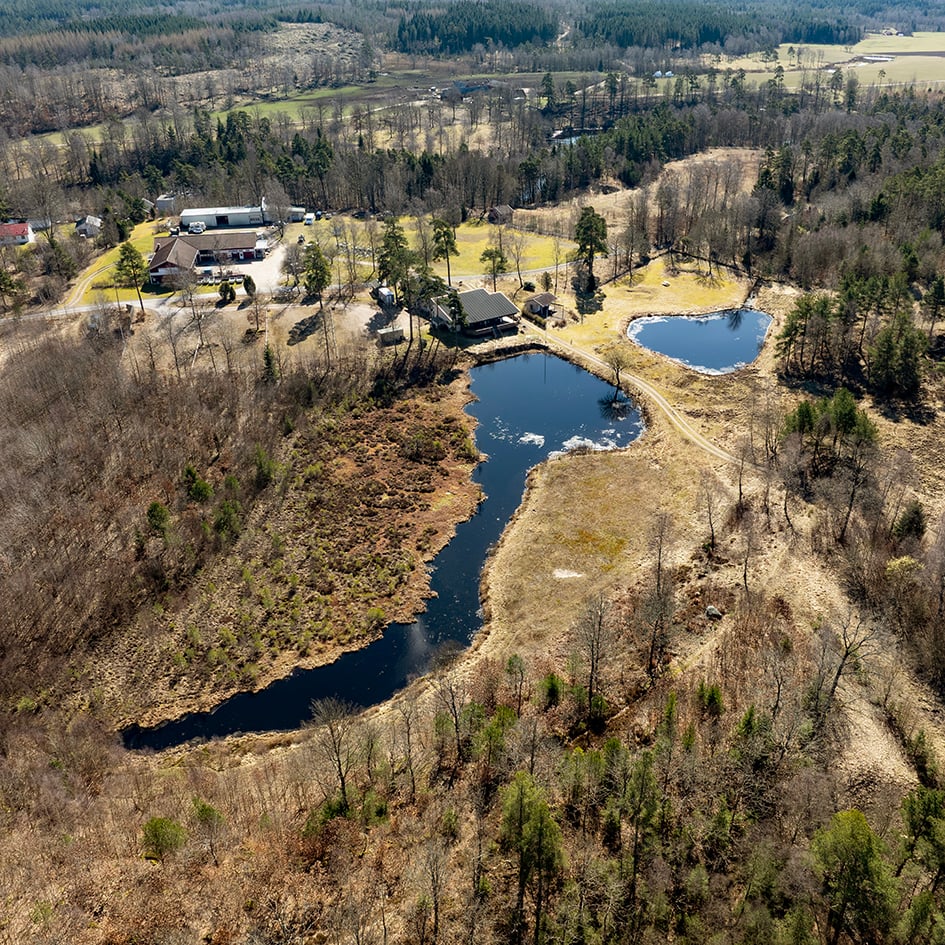 nedlagd golfbana från ovan