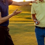 golfspelare på en golfbana