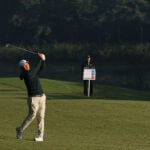 golfspelaren Byeong Hun An på en grön golfbana