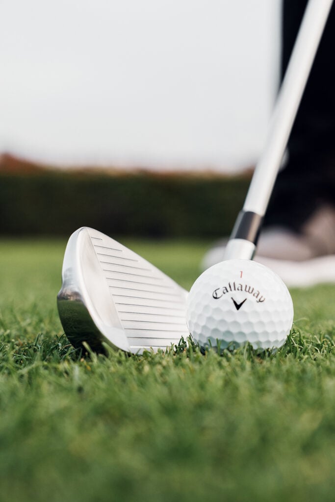 golfklubbor i järn från märket callaway