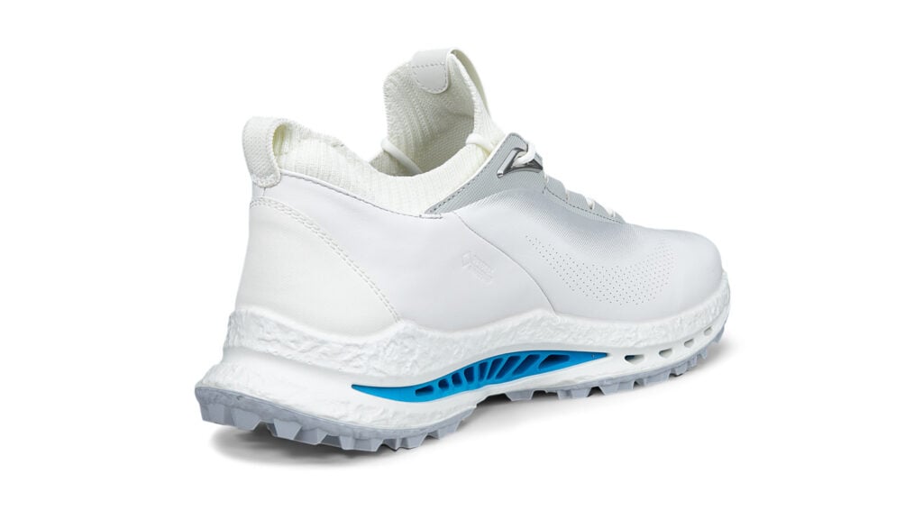 golfsko från märket ecco