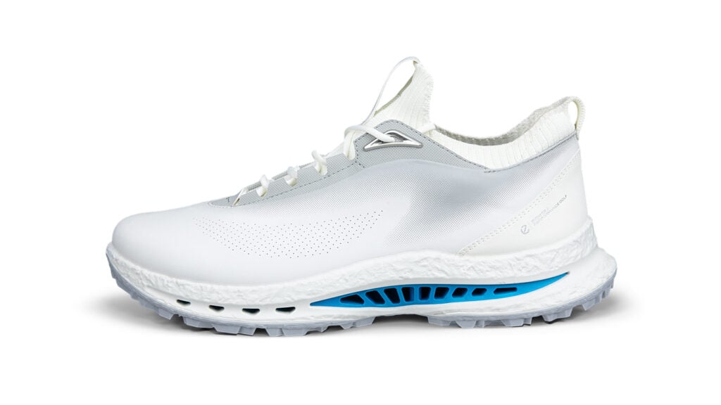 golfsko från märket ecco