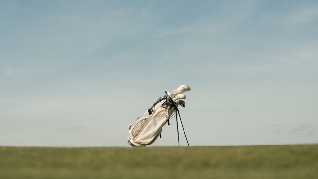 golfklubbor från märket wilson