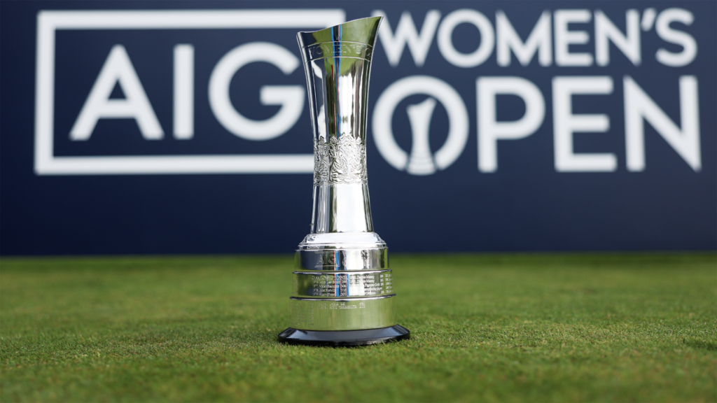 prisbuckla på golfbana