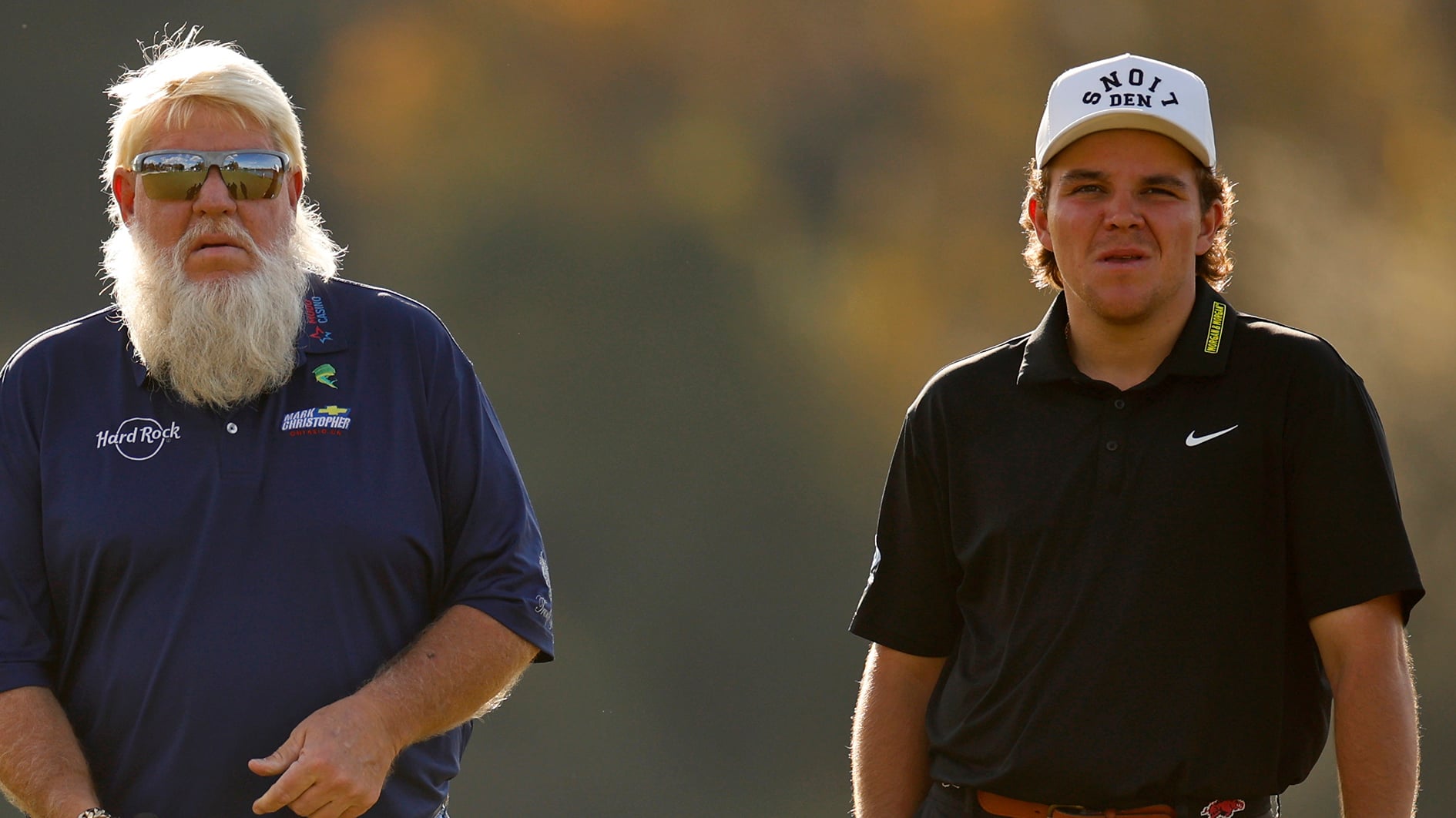 john daly och son på golfbana