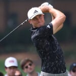 ludvig åberg spelar golf på en golfbana i atlanta, usa