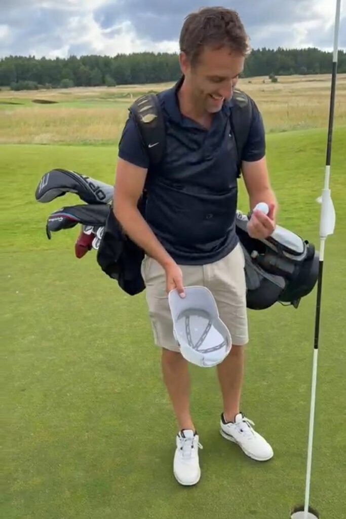 golfspelare på golfbana