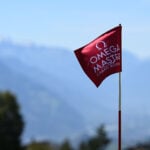flagga på golfbana