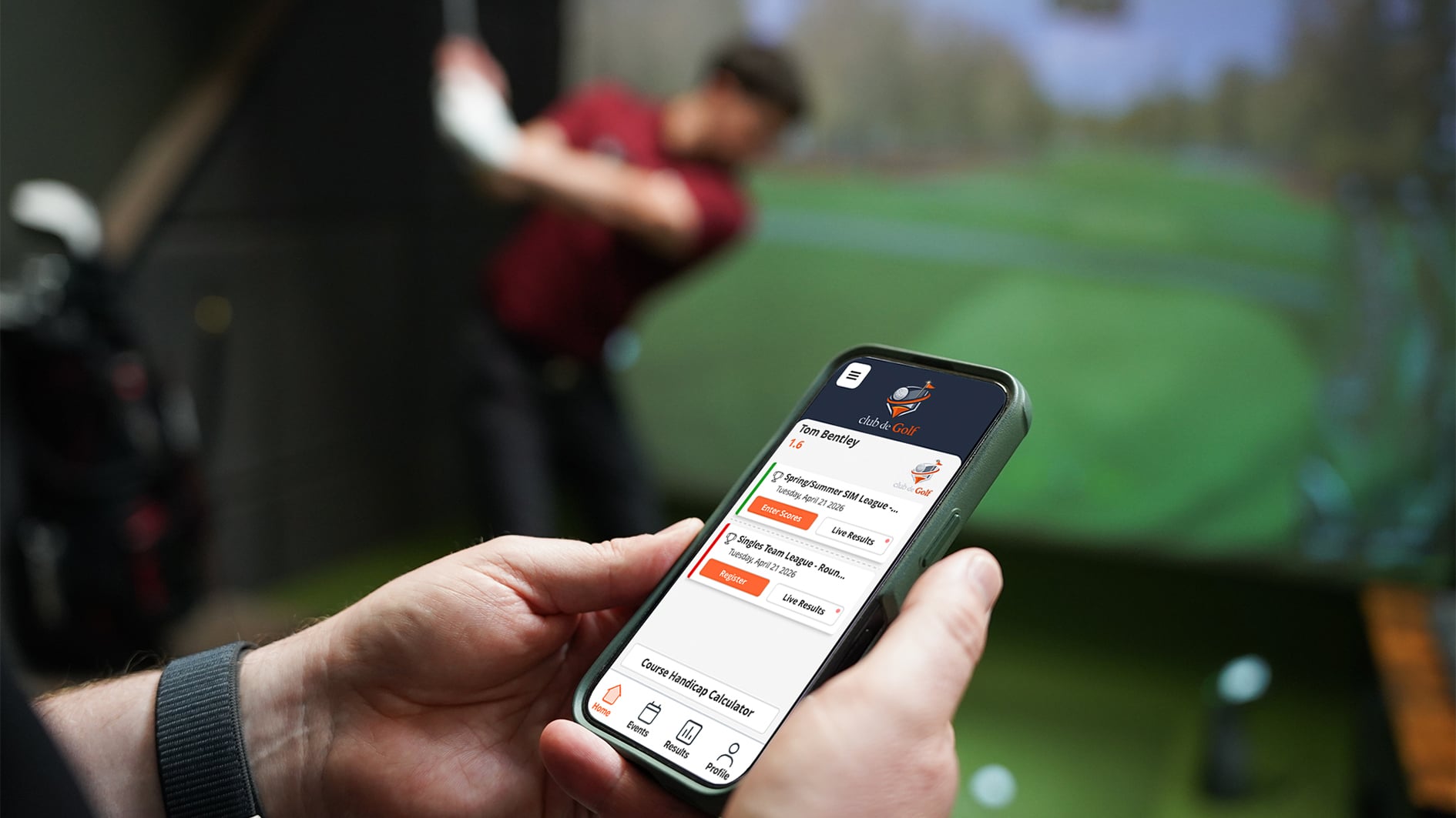 mobiltelefon och golfsimulator